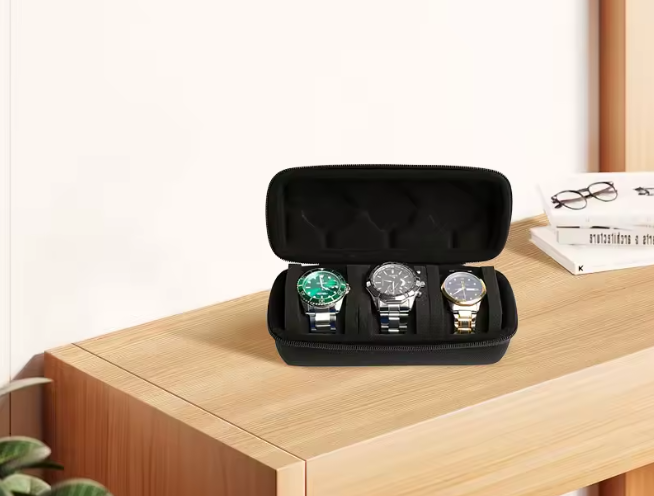 |Étui rigide pour 3 montres|