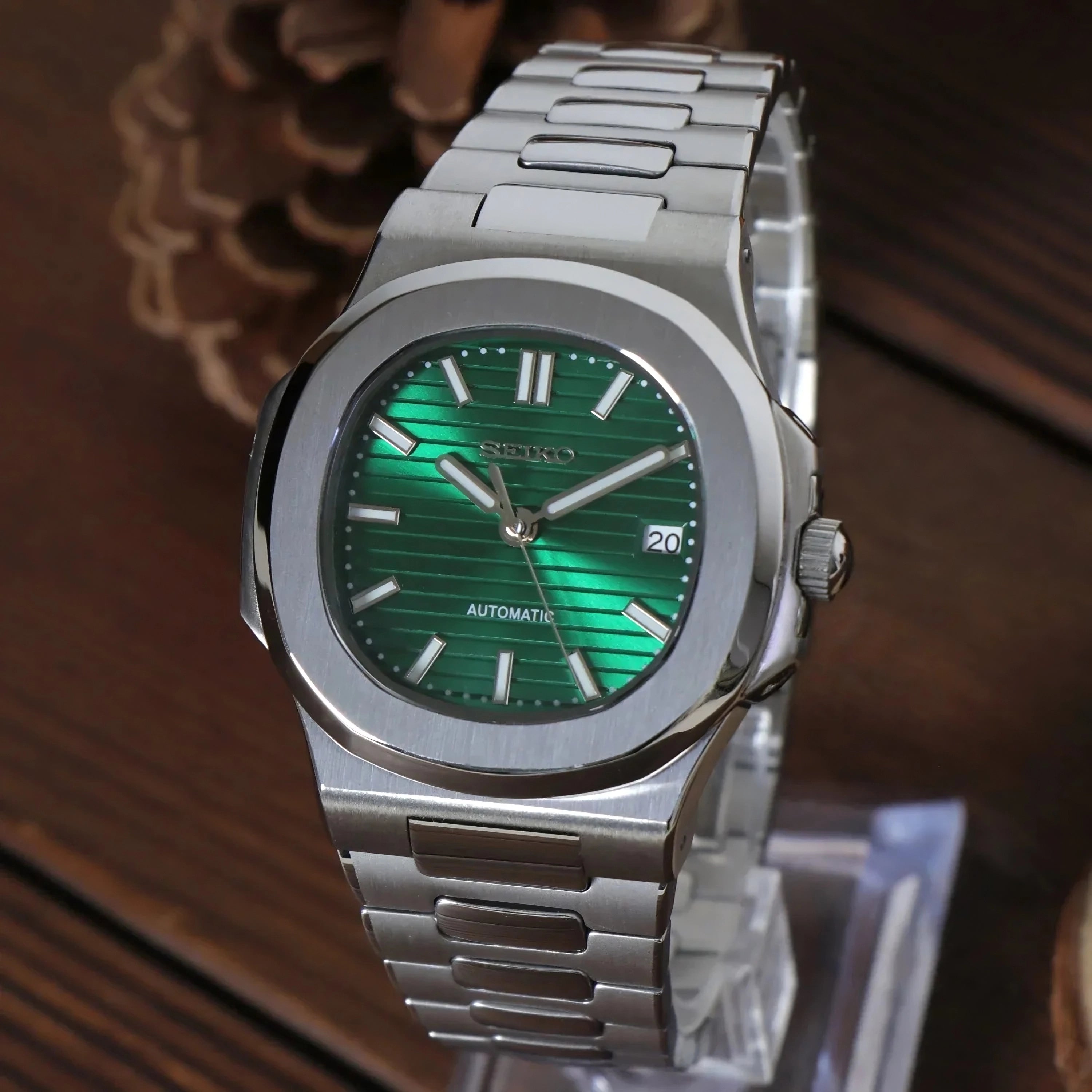 Nautiko Emerald Green